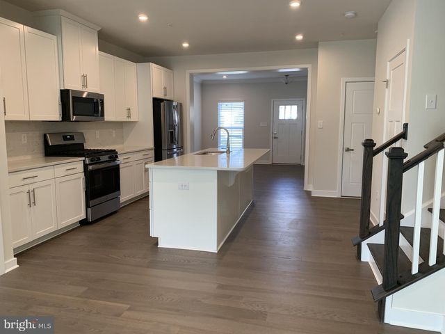 851 FOUNTAIN TRL, Kennett Square, PA 19348