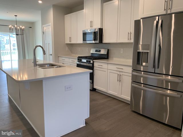 851 FOUNTAIN TRL, Kennett Square, PA 19348