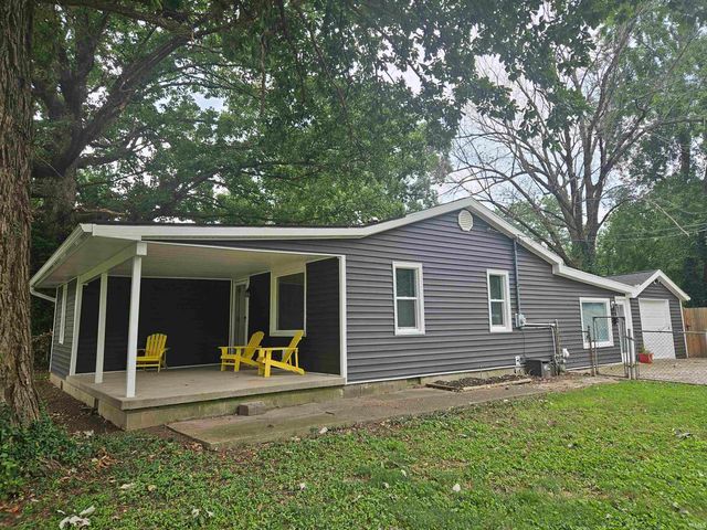 2701 S Weinbach Avenue, Evansville, IN 47714