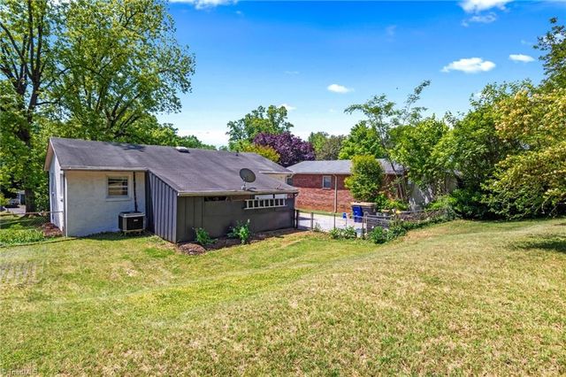 2357 Parkway Drive, Winston-salem, NC 27103