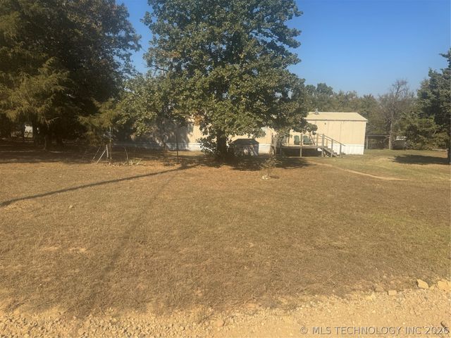 29279 S 27th Street East, Porum, OK 74455