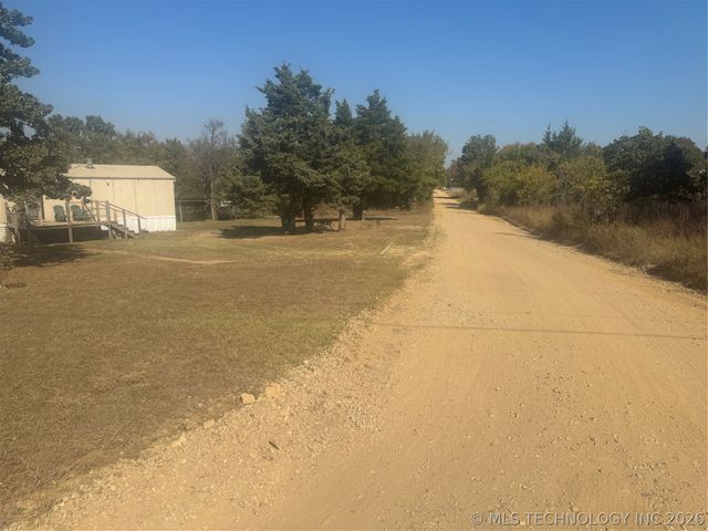 29279 S 27th Street East, Porum, OK 74455