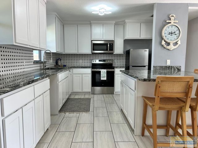 1814 Oklahoma, Port Isabel, TX 78575