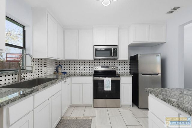 1814 Oklahoma, Port Isabel, TX 78575