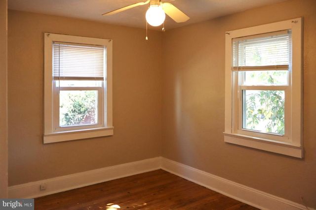 37 MORAN AVE, Princeton, NJ 08542