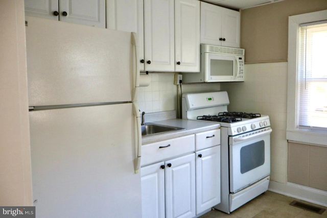 37 MORAN AVE, Princeton, NJ 08542