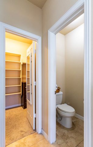 804 W Bend Boulevard, Burleson, TX 76028