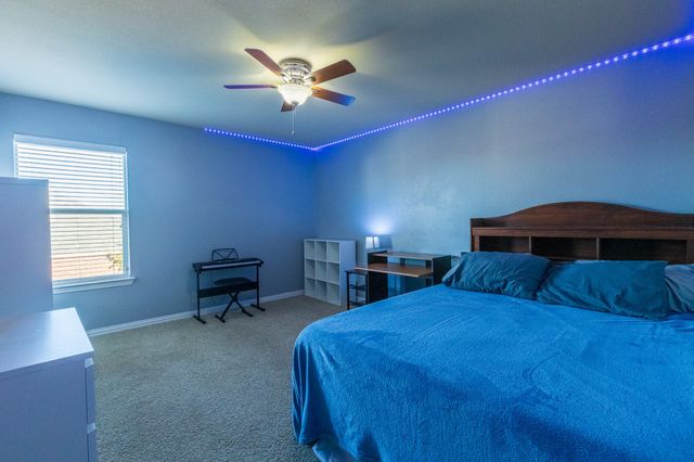 804 W Bend Boulevard, Burleson, TX 76028