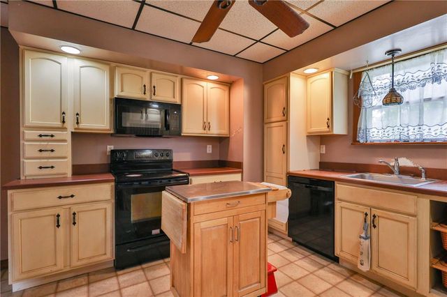 117 School Street, Catasauqua Boro, PA 18032