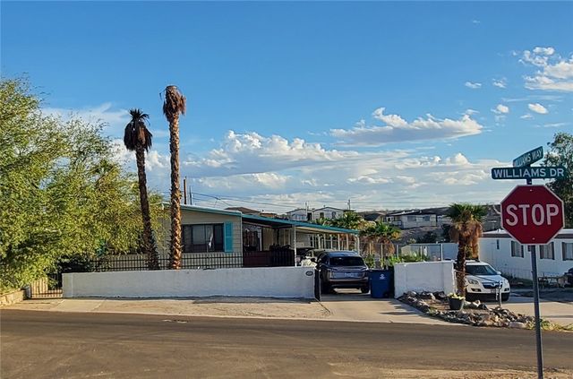 1694 Williams Drive, Bullhead City, AZ 86442