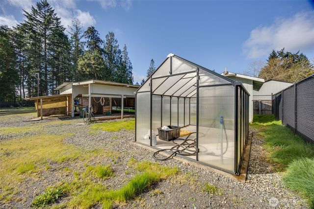 7317 E Chester Road, Port Orchard, WA 98366