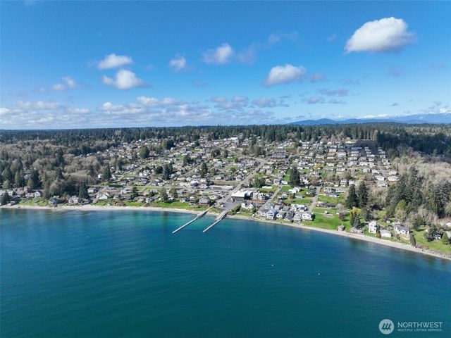 7317 E Chester Road, Port Orchard, WA 98366