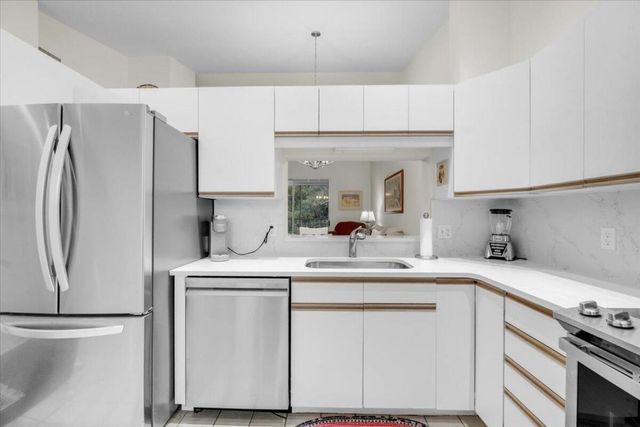 18081 SE Country Club Drive 37-369, Jupiter, FL 33469