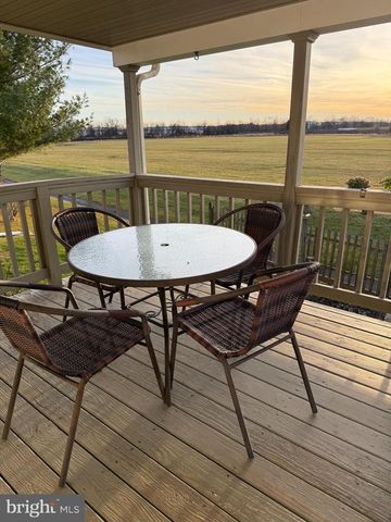 360 W SPRUCE ST, Palmyra, PA 17078