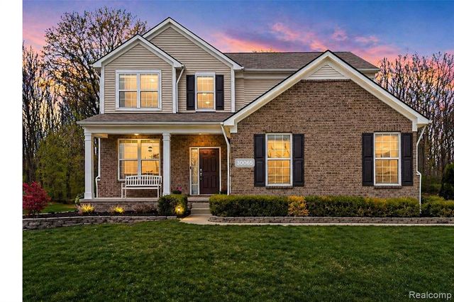 30065 Braeburn Street, New Hudson, MI 48165