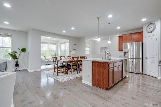 30065 Braeburn Street, New Hudson, MI 48165