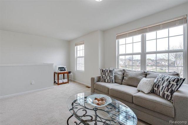 30065 Braeburn Street, New Hudson, MI 48165