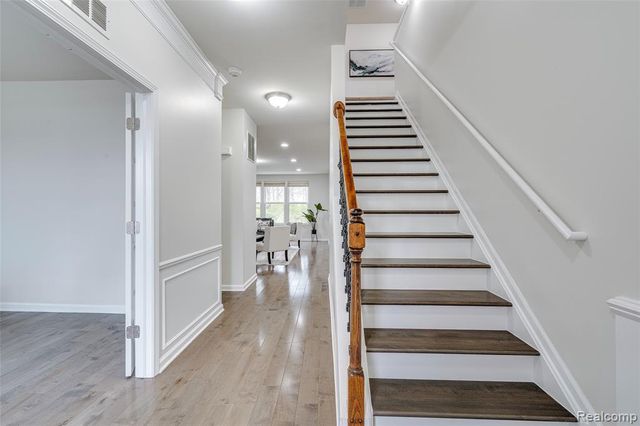30065 Braeburn Street, New Hudson, MI 48165