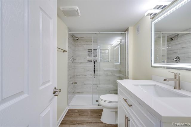 30065 Braeburn Street, New Hudson, MI 48165