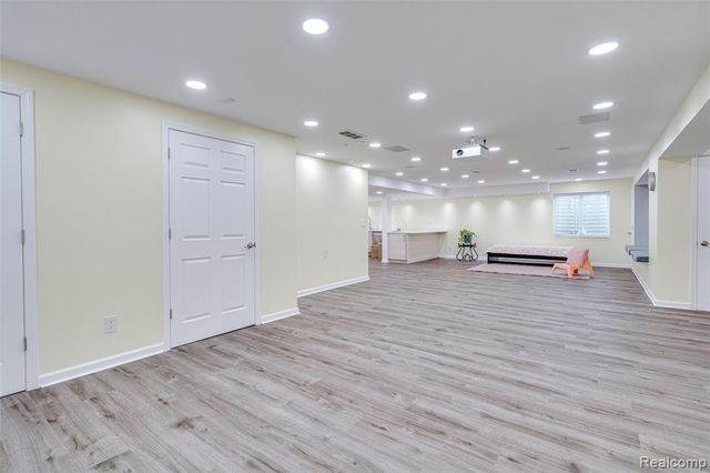 30065 Braeburn Street, New Hudson, MI 48165