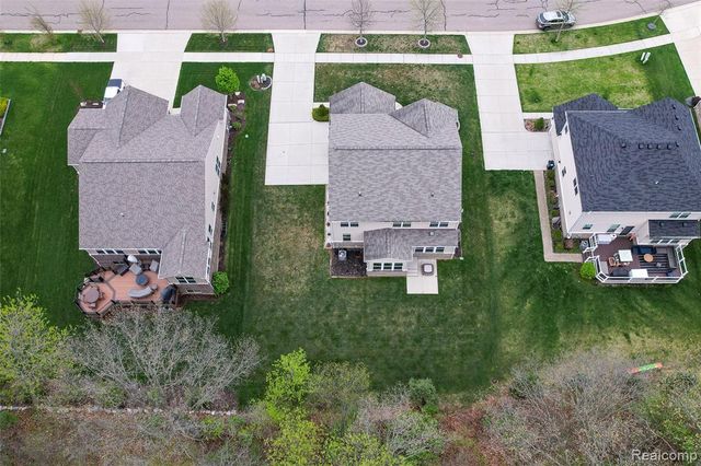 30065 Braeburn Street, New Hudson, MI 48165