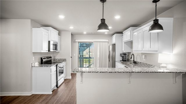 1975 Bourbon Drive, Fayetteville, AR 72703