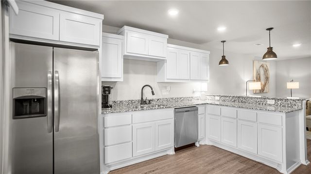 1975 Bourbon Drive, Fayetteville, AR 72703