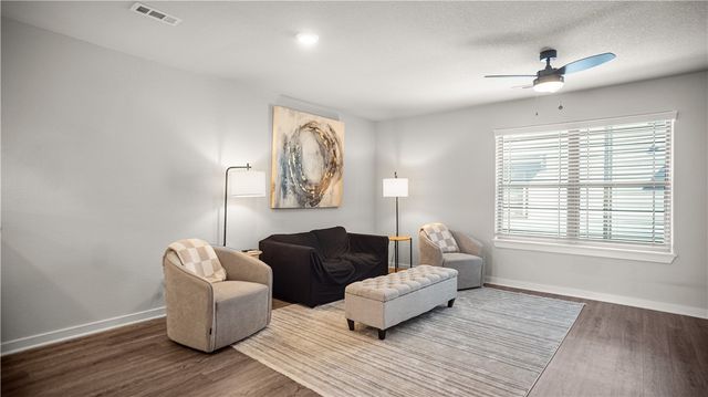 1975 Bourbon Drive, Fayetteville, AR 72703