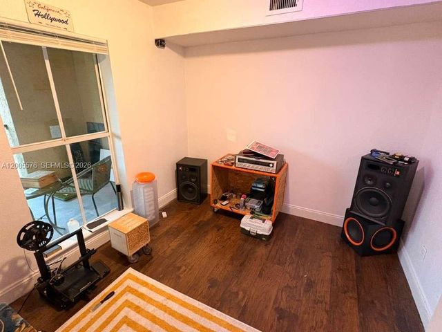 833 Riverside Dr 834, Coral Springs, FL 33071