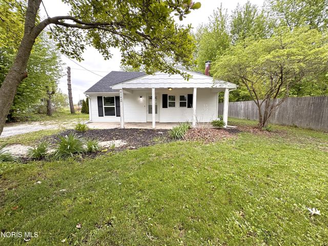 6143 Seaman Road, Oregon, OH 43616