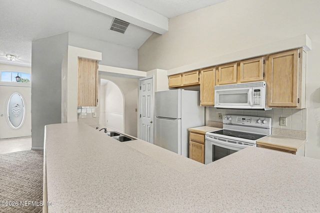 11958 SWOOPING WILLOW Road, Jacksonville, FL 32223