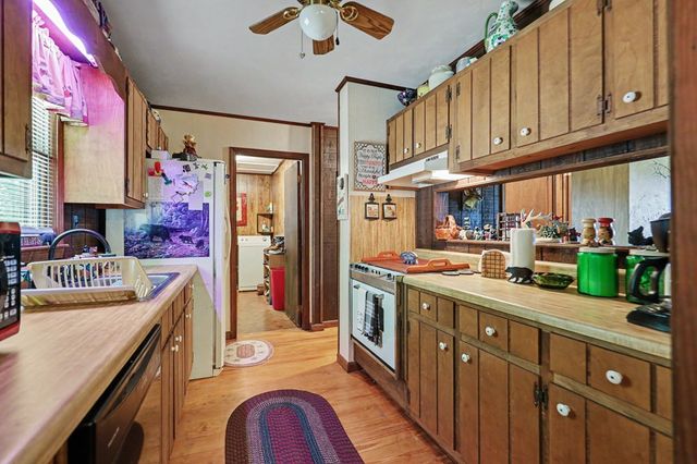 3235 Hiwassee Dam Access Road, Murphy, NC 28906