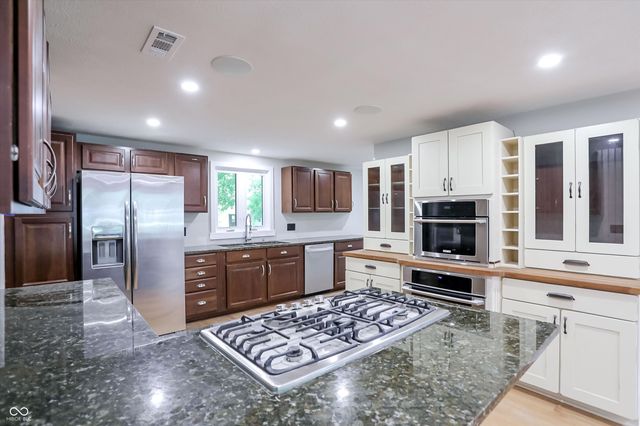 12604 Markay Drive, Fishers, IN 46038