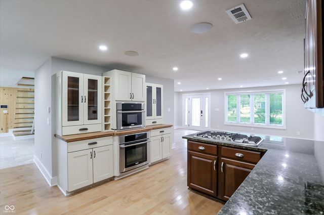 12604 Markay Drive, Fishers, IN 46038