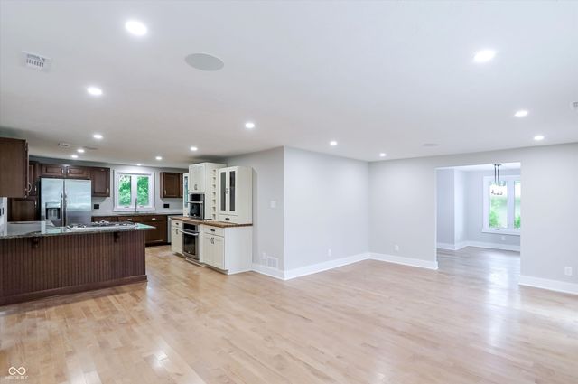 12604 Markay Drive, Fishers, IN 46038
