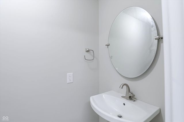 12604 Markay Drive, Fishers, IN 46038