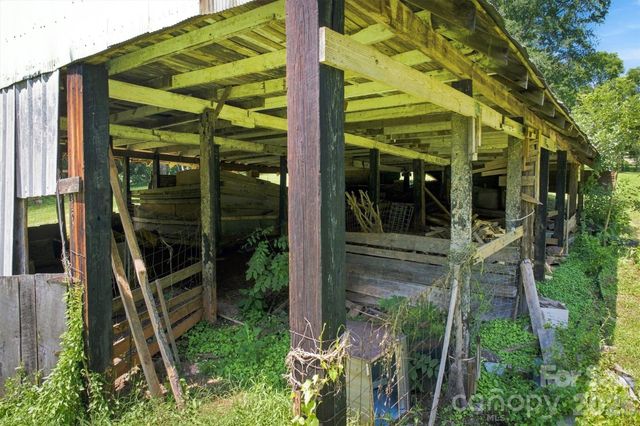 116 Amherst Road, Morganton, NC 28655
