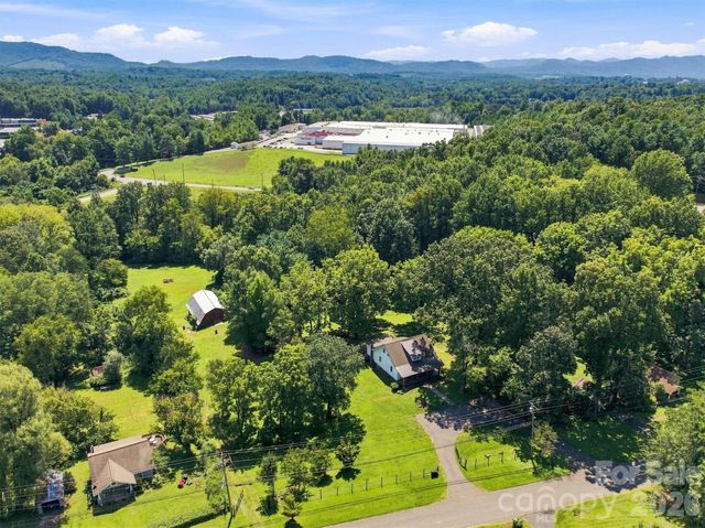 116 Amherst Road, Morganton, NC 28655