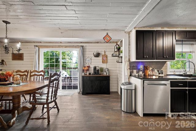 116 Amherst Road, Morganton, NC 28655