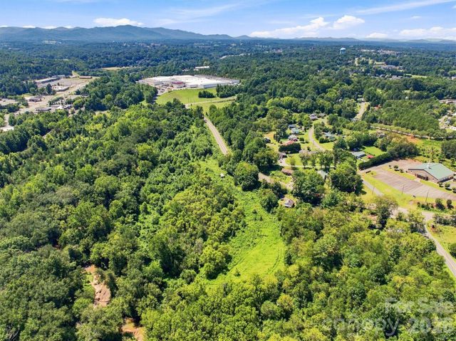 116 Amherst Road, Morganton, NC 28655