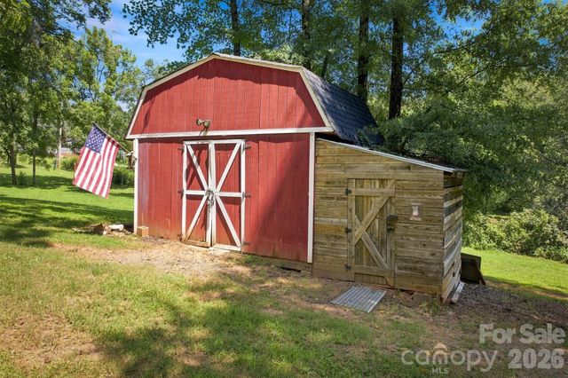 116 Amherst Road, Morganton, NC 28655