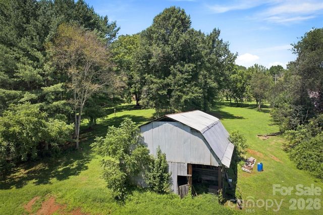 116 Amherst Road, Morganton, NC 28655