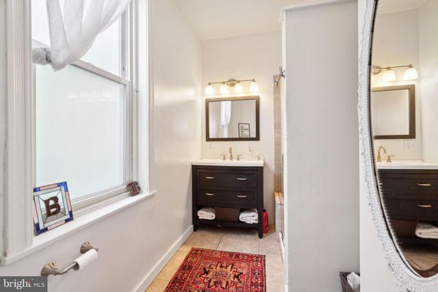 1306 E COLUMBIA, Philadelphia, PA 19125