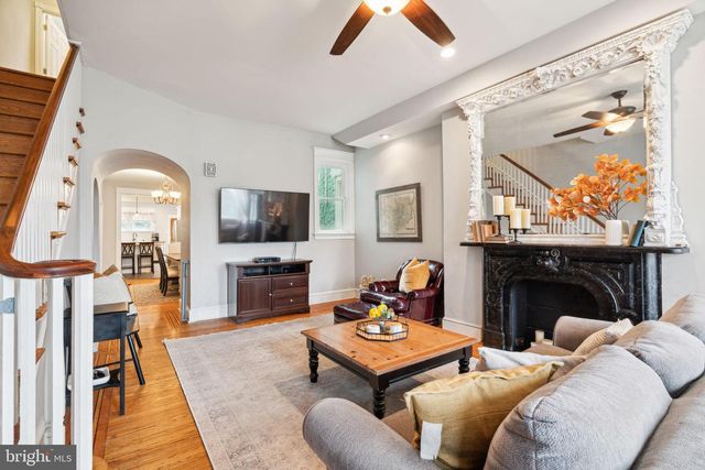 1306 E COLUMBIA, Philadelphia, PA 19125