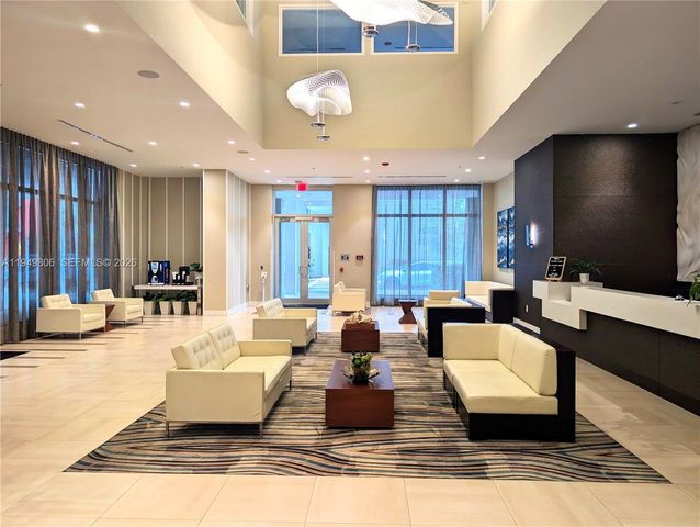 7825 NW 107th Ave 212, Doral, FL 33178