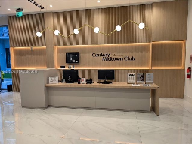 7825 NW 107th Ave 212, Doral, FL 33178