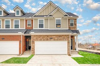 809 Cortland Lane, Troy, MI 48085