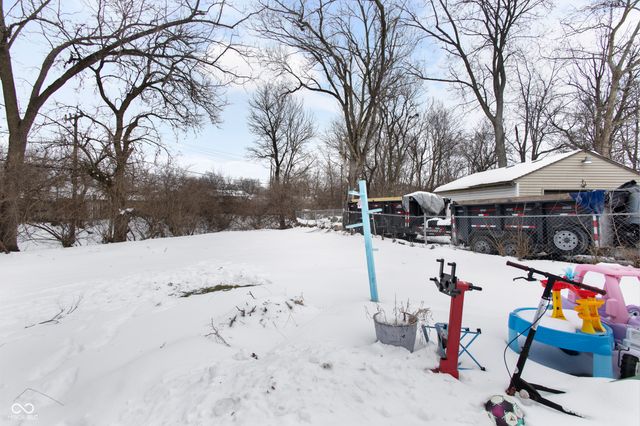 2058 Mac Court, Indianapolis, IN 46203