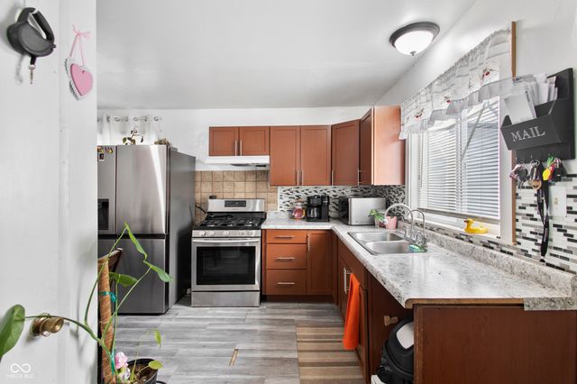 2058 Mac Court, Indianapolis, IN 46203