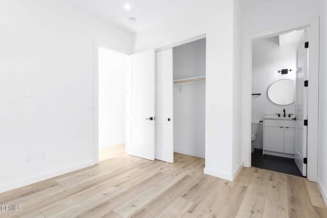 4177 S Normandie Avenue, Los Angeles, CA 90037